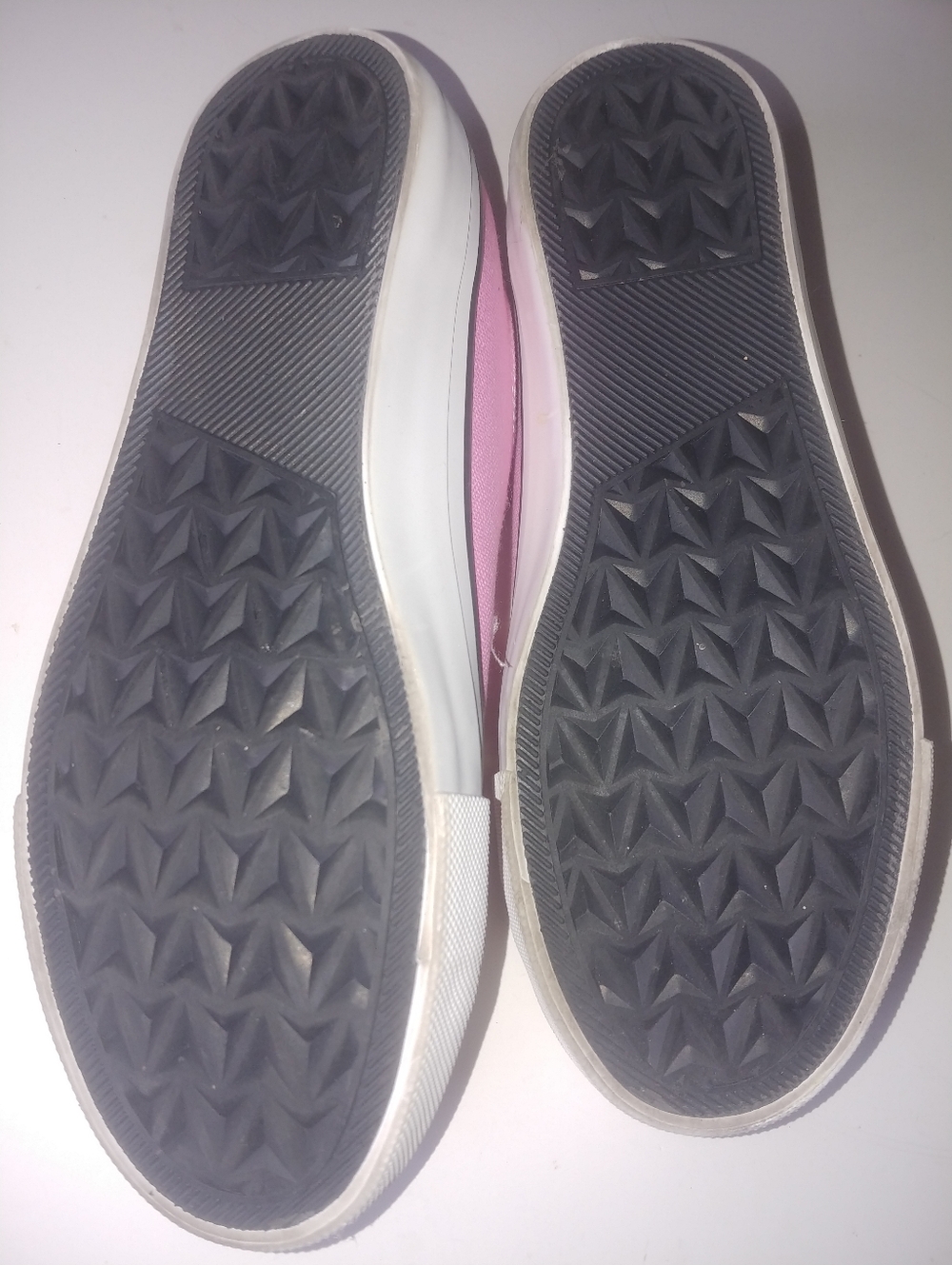 Pink Canvas Low-Top Women's Sneakers - Picture 4 of 9